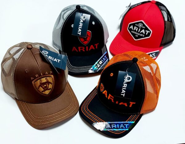 Cappellini Ariat