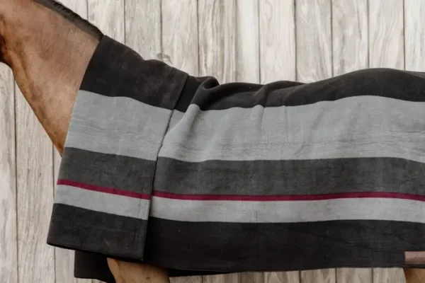Coperta Quadrata a strisce in Pile - immagine 12